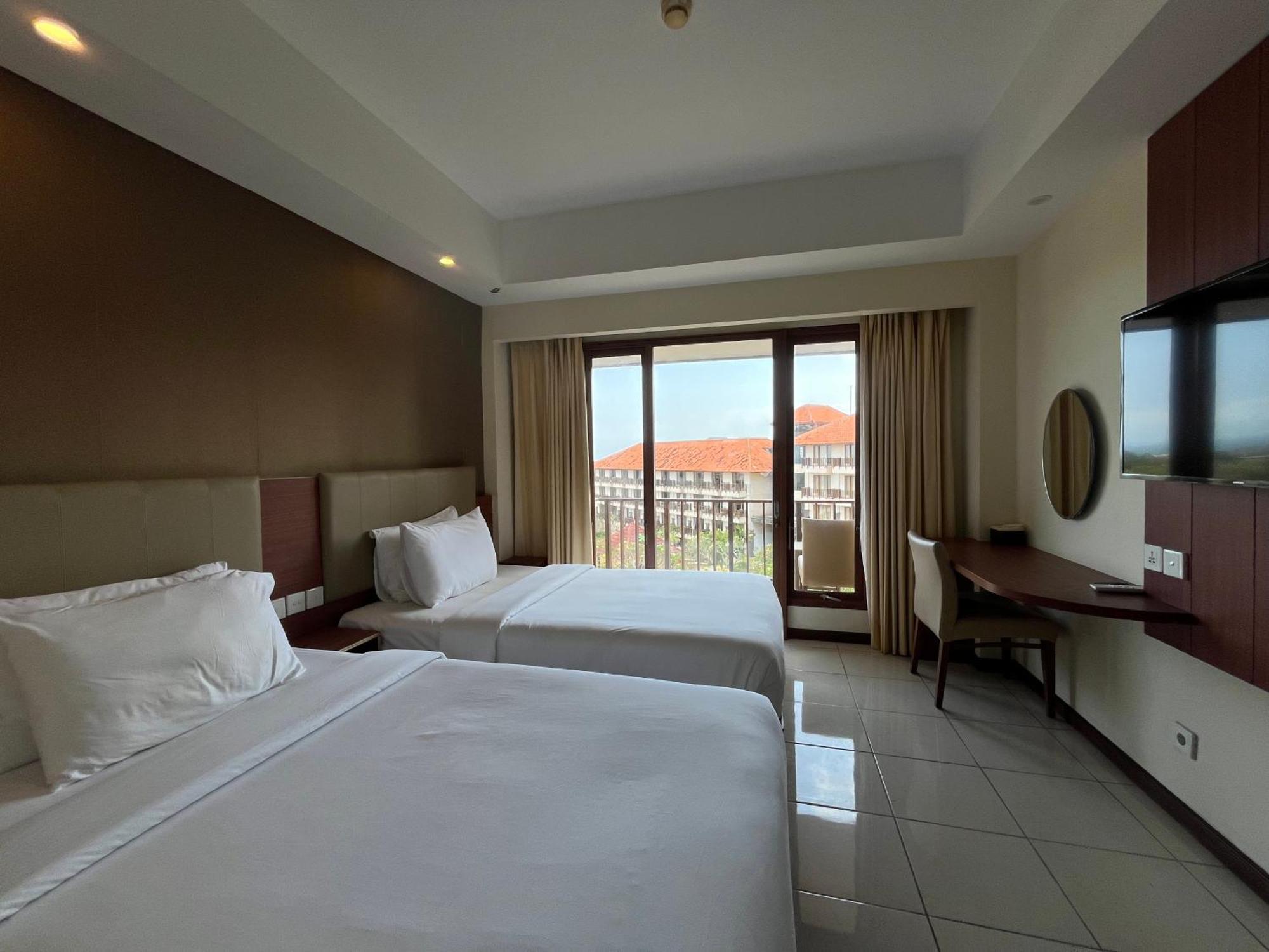 New Kuta Hotel By Lorin Uluwatu Buitenkant foto